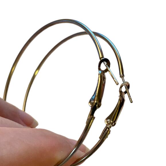 Silver Oversized Hoop Earrings NEW - Picture 3 of 4